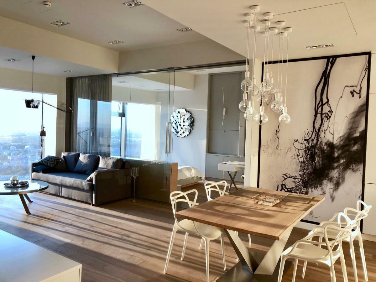 Vantage Point Apartament Sky Tower 弗罗茨瓦夫 外观 照片